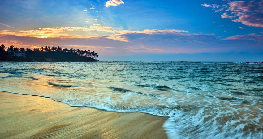 gotravelfix_images_beach_lovers