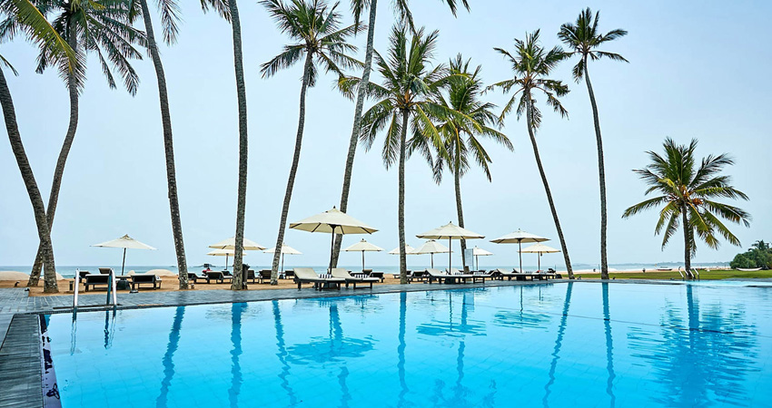 gotravelfix_images_beach_lovers